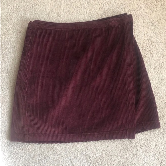 Abercrombie and Fitch skirt - Picture 2 of 3